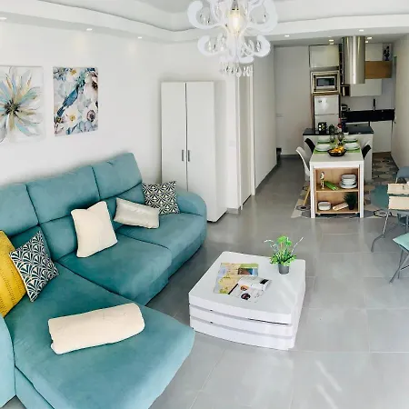 Cosy Modern House - Center - Old Town 别墅 *