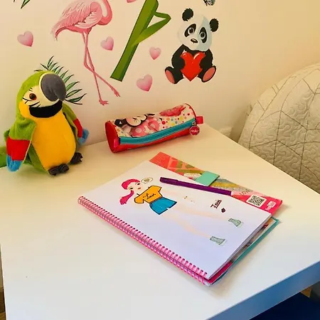 Cosy Modern House - Center - Old Town 别墅